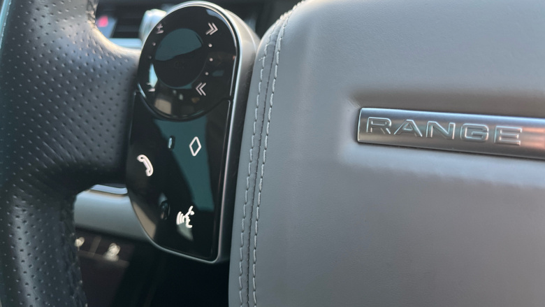 Land Rover Range Rover Evoque 2.0 P200 R-Dynamic SE 5dr Auto Petrol Hatchback